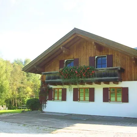 Appartement Alluring In With Private Garden